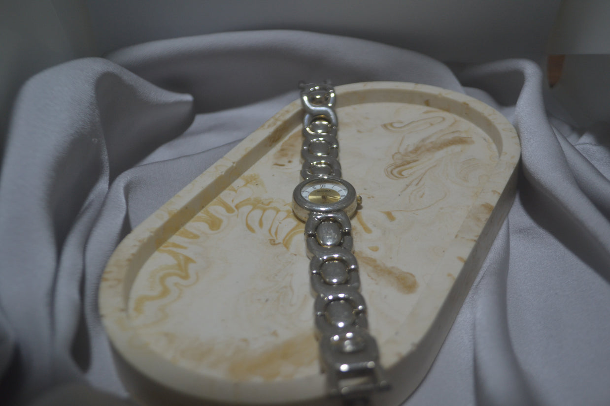Silver Round Classic Chunky Watch