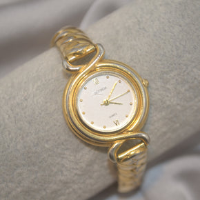 Round Gold Classic Watch