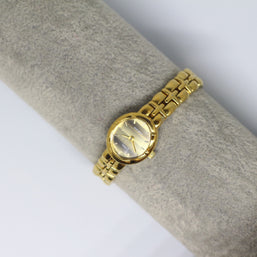 Sleek Gold-Tone Oval Face (Not-Running)