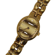 Sleek Gold-Tone Oval Face (Not-Running)